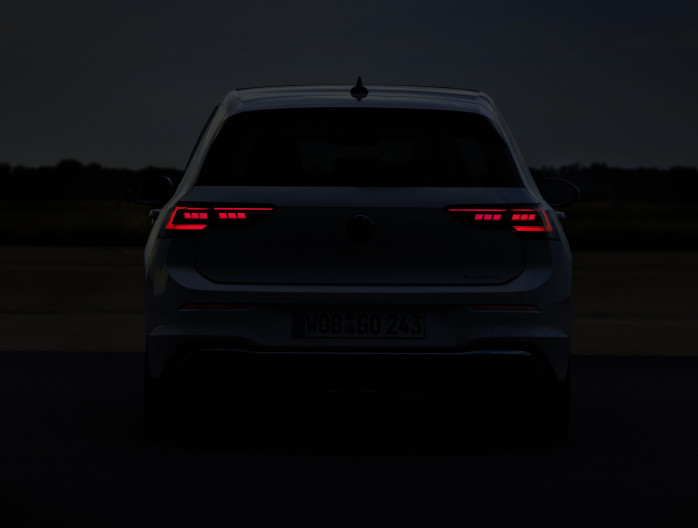 Thoen Volkswagen Golf E-hybrid 2024 donker