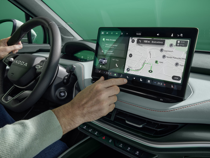 Groep Thoen Skoda Elroq interieur bediening infotainment scherm