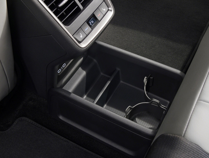 Groep Thoen Skoda Elroq interieur detail bekerhouder